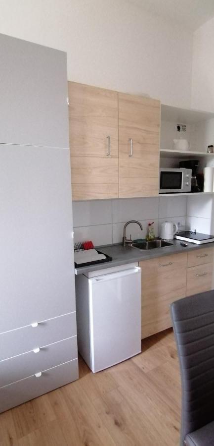 Luna Apartments Виена Екстериор снимка