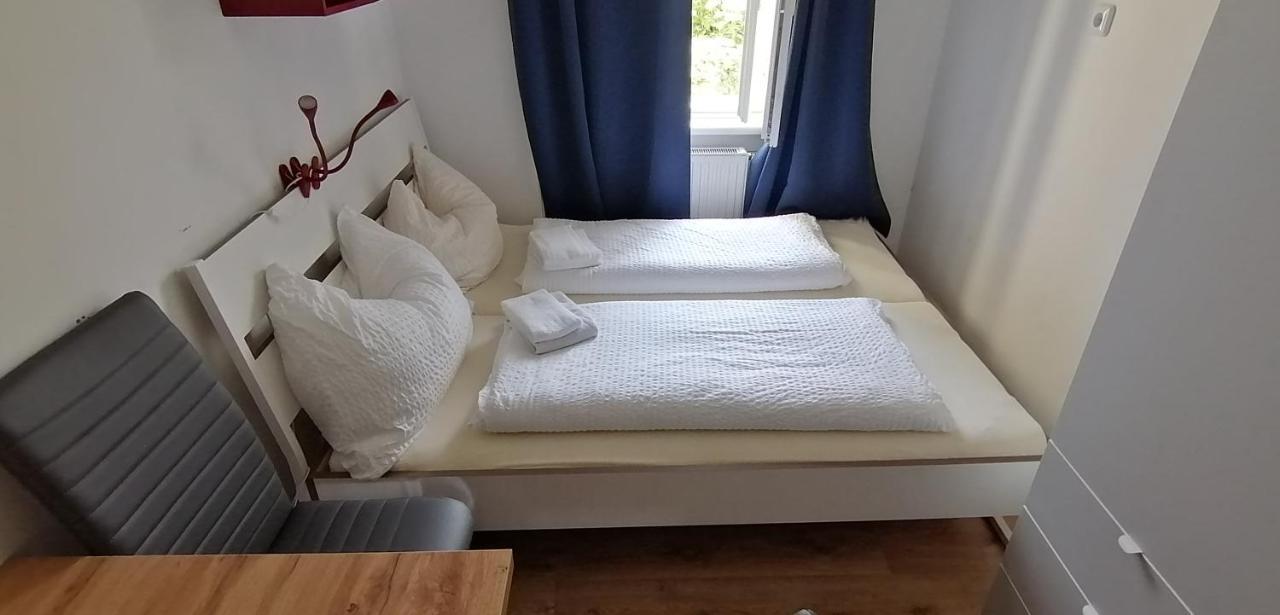 Luna Apartments Виена Екстериор снимка