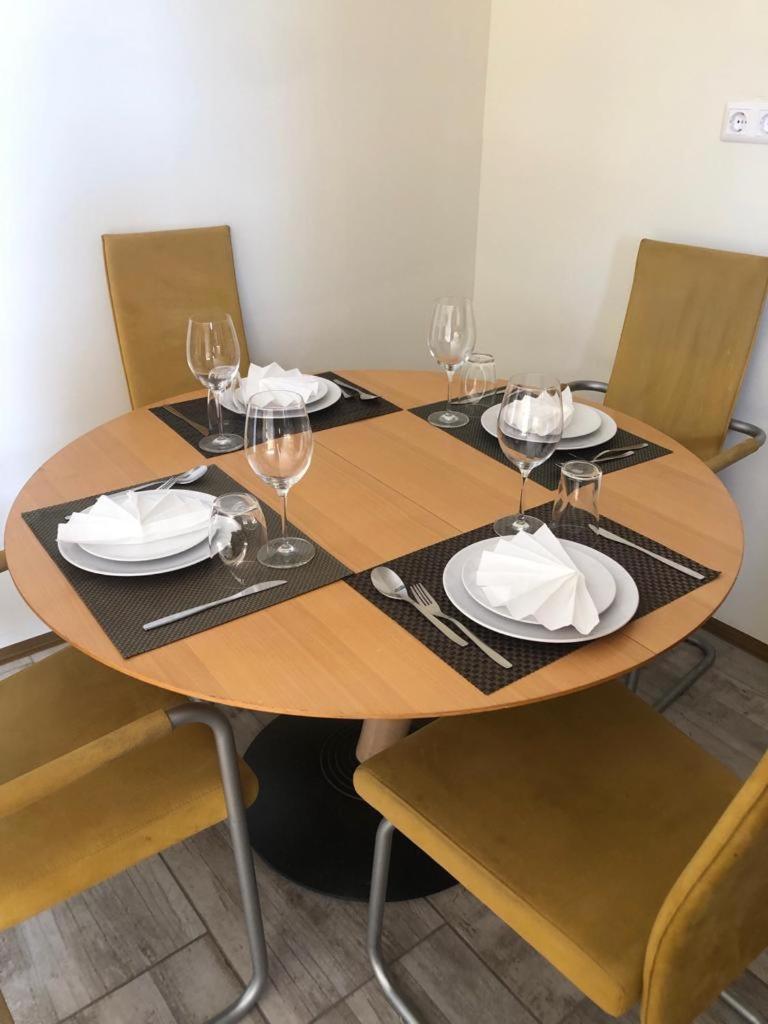 Luna Apartments Виена Екстериор снимка