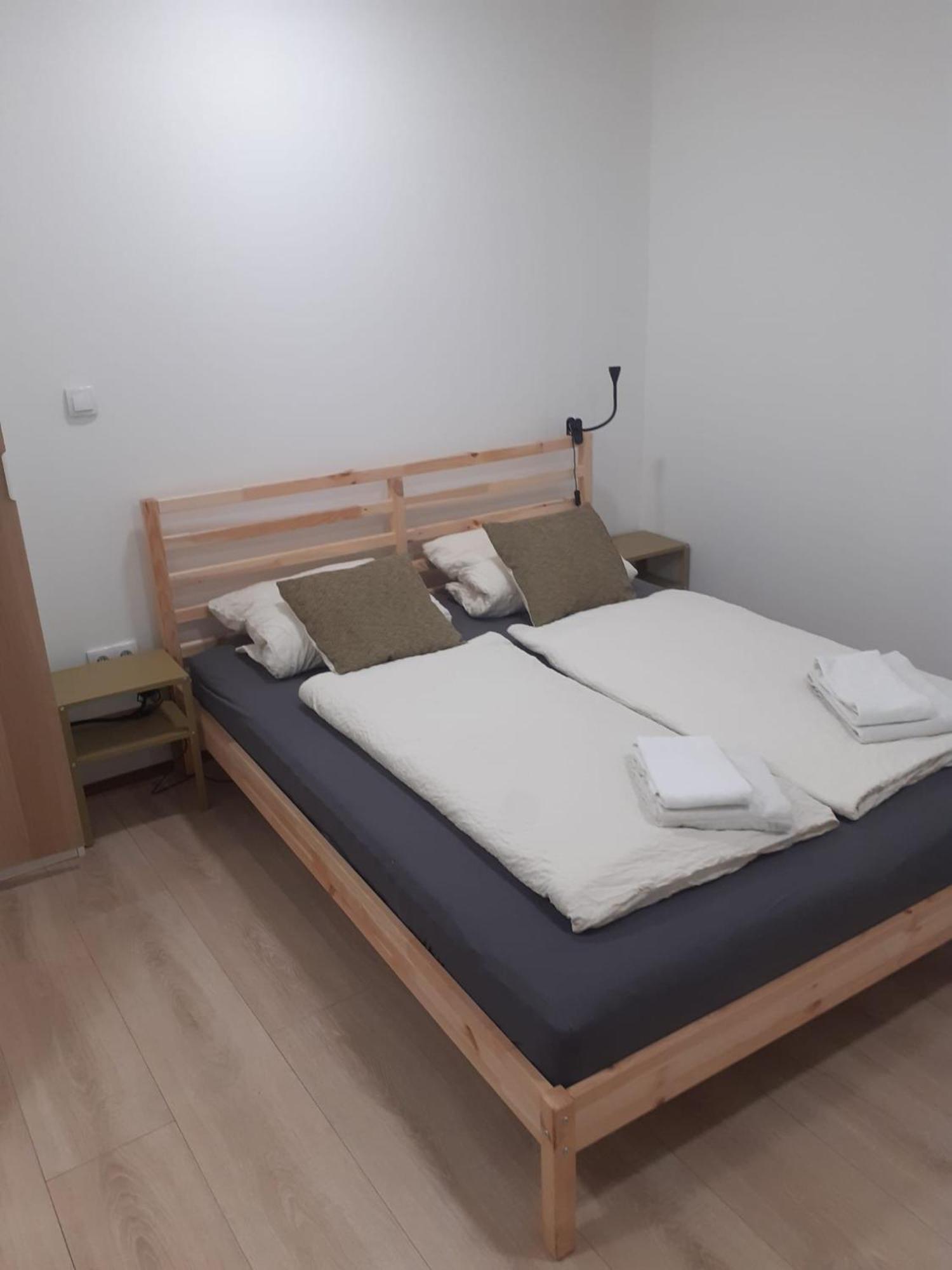 Luna Apartments Виена Екстериор снимка